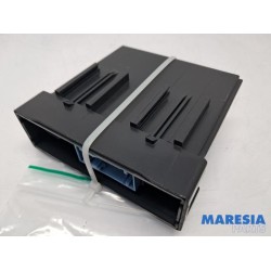 Citroen - C4 Grand Picasso - Central door locking module