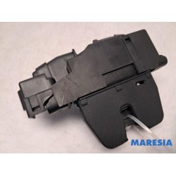 Citroen - C4 Grand Picasso - Tailgate lock mechanism