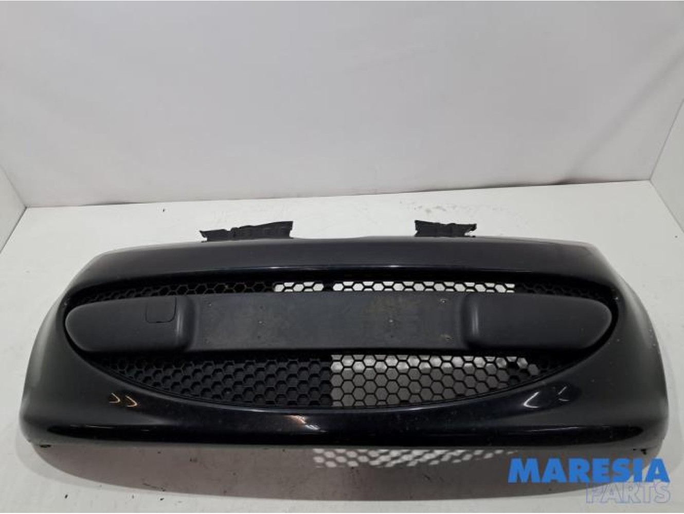 Peugeot - 107 - Pare-chocs avant