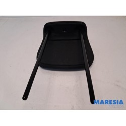 Citroen - C4 Grand Picasso - Headrest