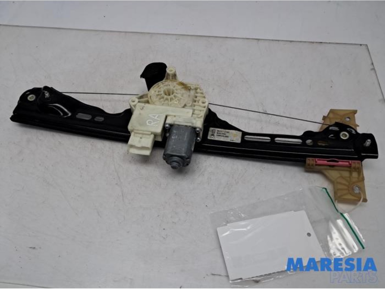 Citroen - C4 Grand Picasso - Rear door window mechanism 4-door, right