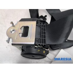 Renault - Clio - Sicherheitsgurt links hinten
