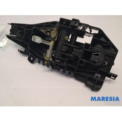 Alfa Romeo - Giulia - Front door handle 4-door, right