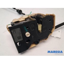 Alfa Romeo - Giulia - Rear door mechanism 4-door, right