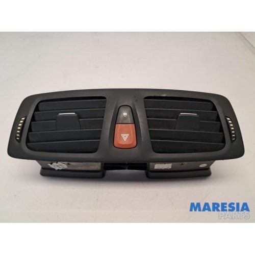 Renault - Megane - Luchtrooster Dashboard