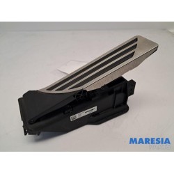 Alfa Romeo - Giulia - Accelerator pedal