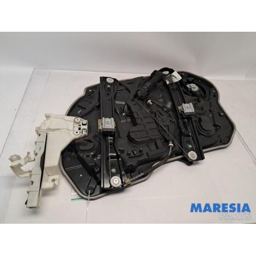 Alfa Romeo - Giulia - Window mechanism 4-door, front left