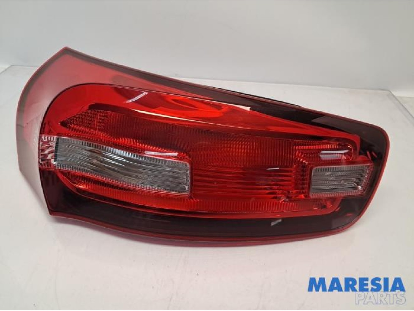 Citroen - C4 Picasso - Taillight, left