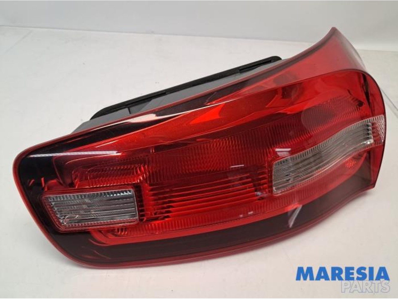 Citroen - C4 Picasso - Taillight, right