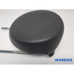 Fiat - 500 - Headrest