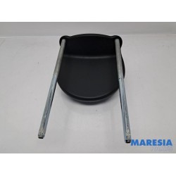 Fiat - 500 - Headrest