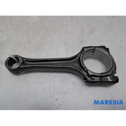 Alfa Romeo - Mito - Connecting rod