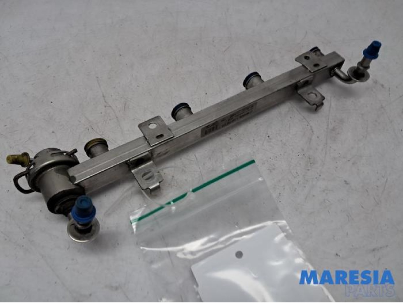 Alfa Romeo - Mito - Fuel injector nozzle