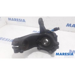 Peugeot - 2008 - Knuckle, front right