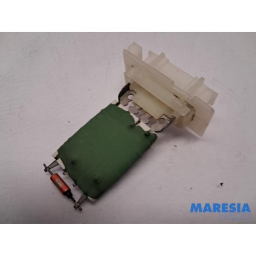 Peugeot - 107 - Heater resistor