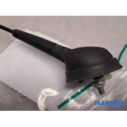 Peugeot - 107 - Antenna