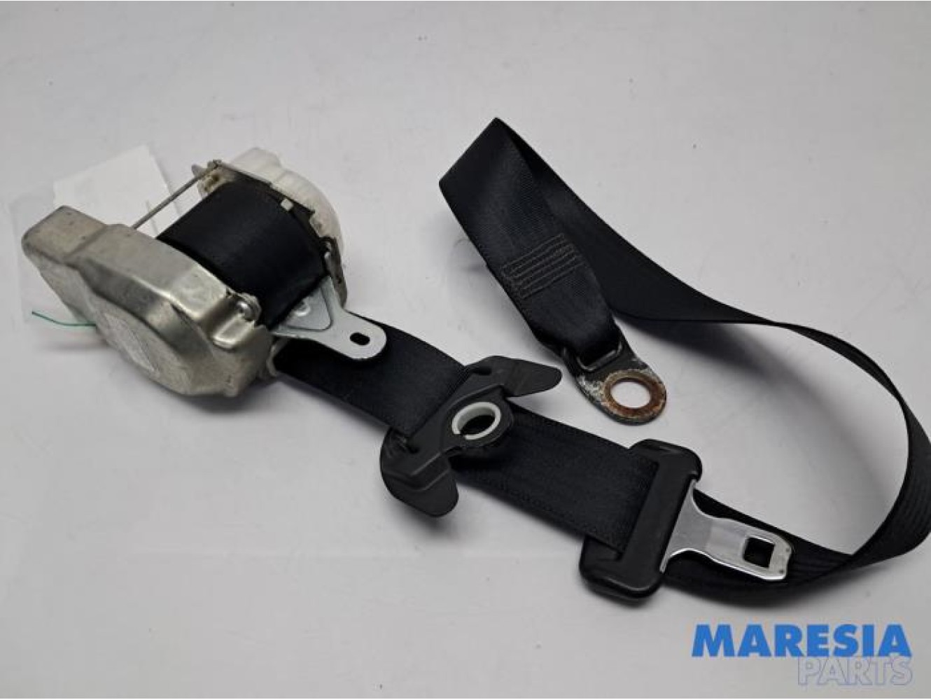 Peugeot - 107 - Front seatbelt, left
