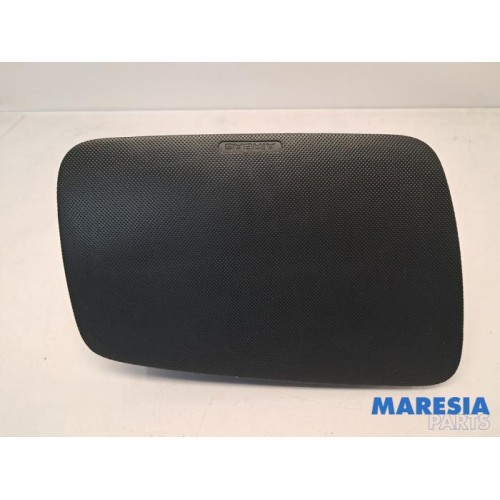 Peugeot - 107 - Right airbag (dashboard)