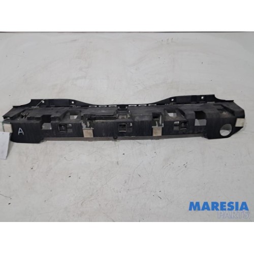 Citroen - C4 Picasso - Support pare-chocs arrière centre