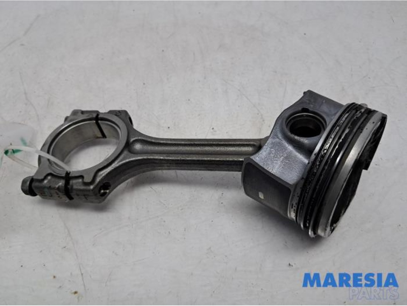 Renault - Clio - Connecting rod