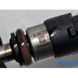 Renault - Clio - Injector (benzine injectie)
