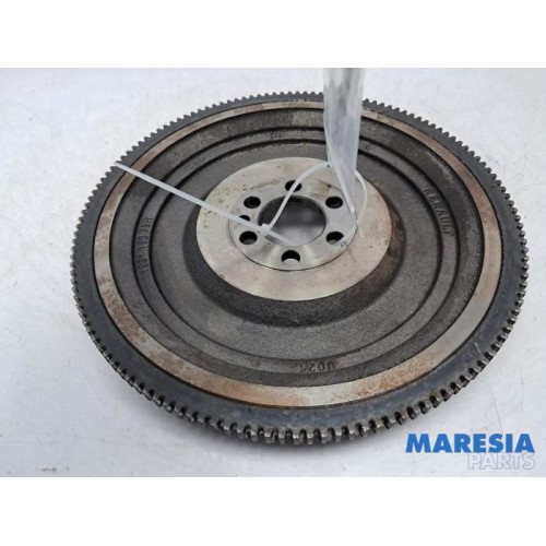Renault - Clio - Flywheel