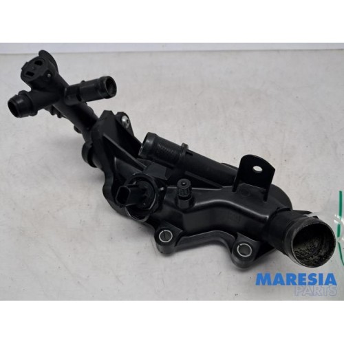 Renault - Clio - Thermostat housing