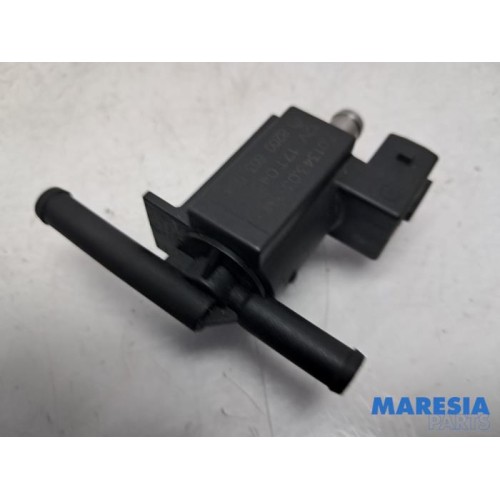 Renault - Clio - Turbo pressure regulator