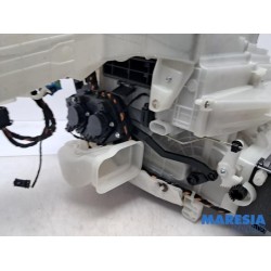 Citroen - C4 Picasso - Heater housing