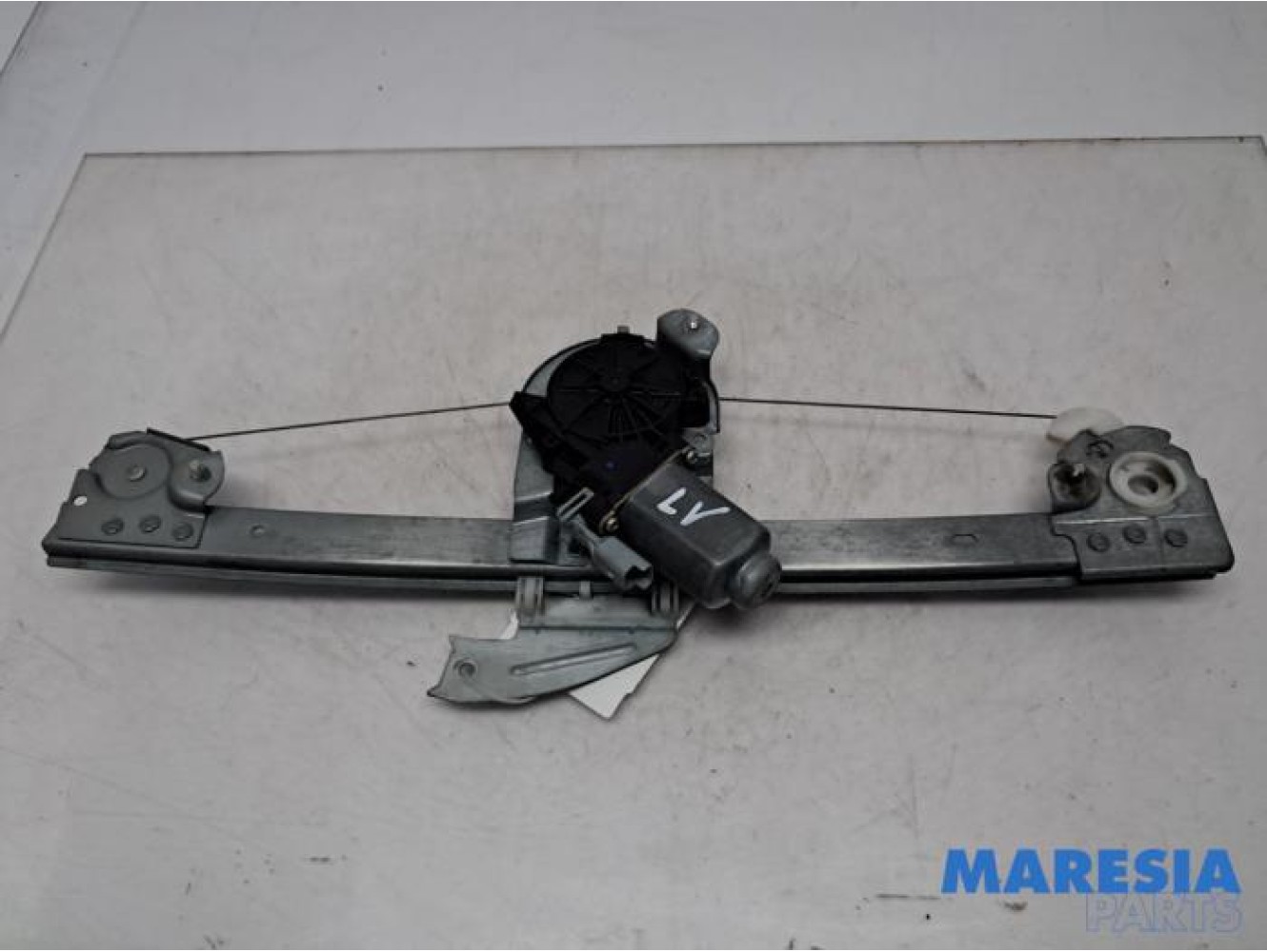 Peugeot - 107 - Fenstermechanik 2-türig links vorne