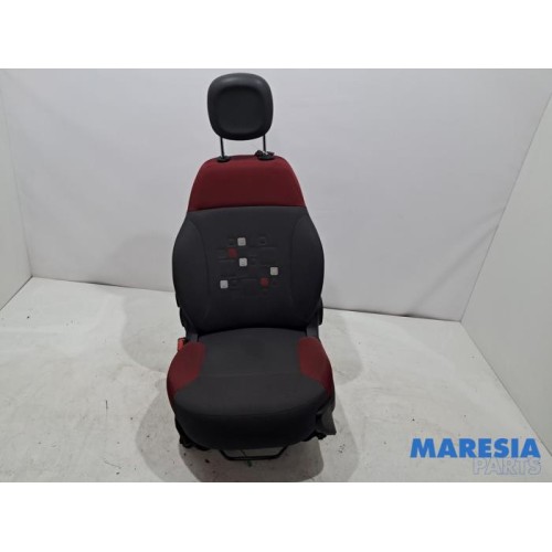Fiat - Panda - Seat, left