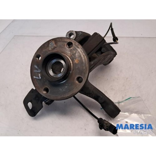 Citroen - C1 - Achsschenkel links vorne