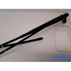 Citroen - C1 - Front wiper arm