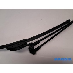 Peugeot - 107 - Front wiper arm
