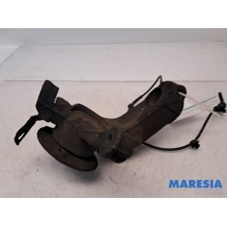 Peugeot - 107 - Knuckle, front right