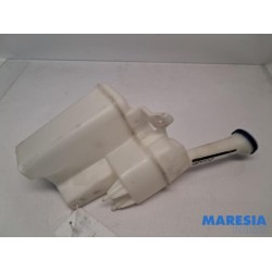 Peugeot - 107 - Front windscreen washer reservoir