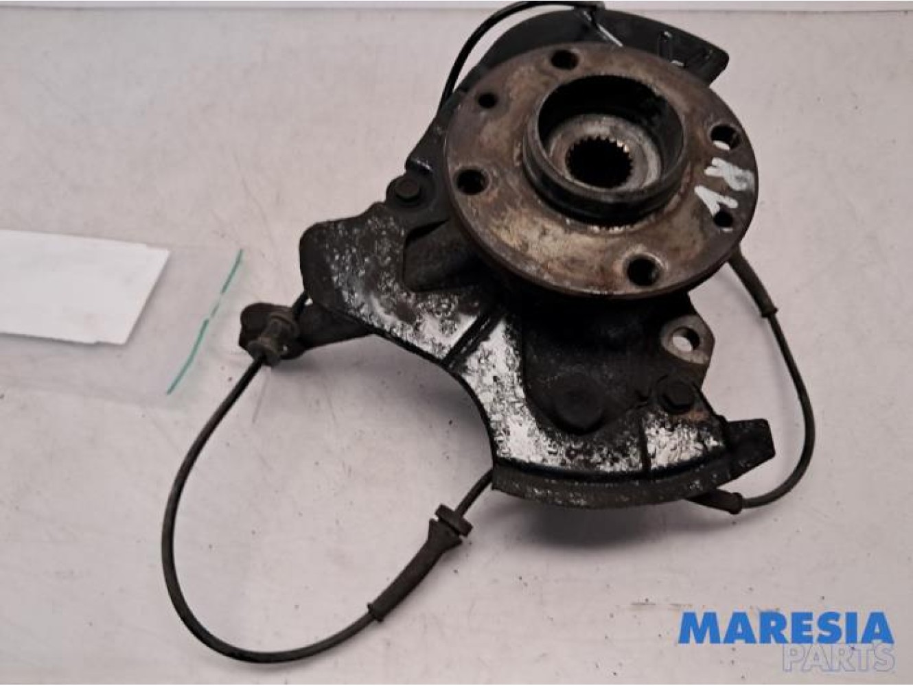 Fiat - 500 - Knuckle, front right