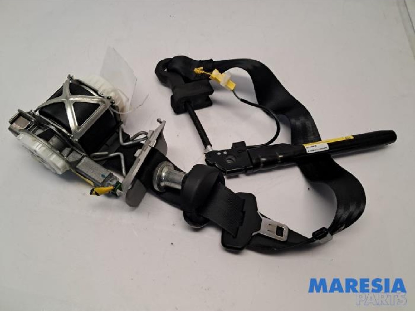 Fiat - Panda - Front seatbelt, left