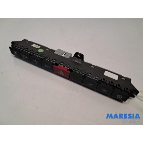 Fiat - Panda - Panic lighting switch