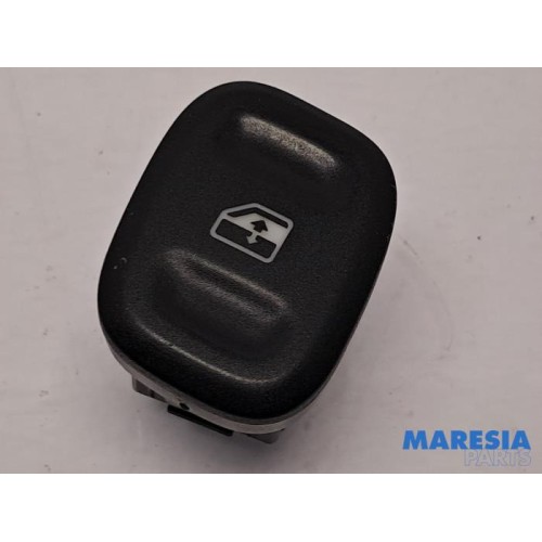 Fiat - Panda - Electric window switch
