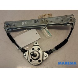 Fiat - Panda - Rear door window mechanism 4-door, right