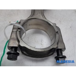 Fiat - Doblo - Connecting rod