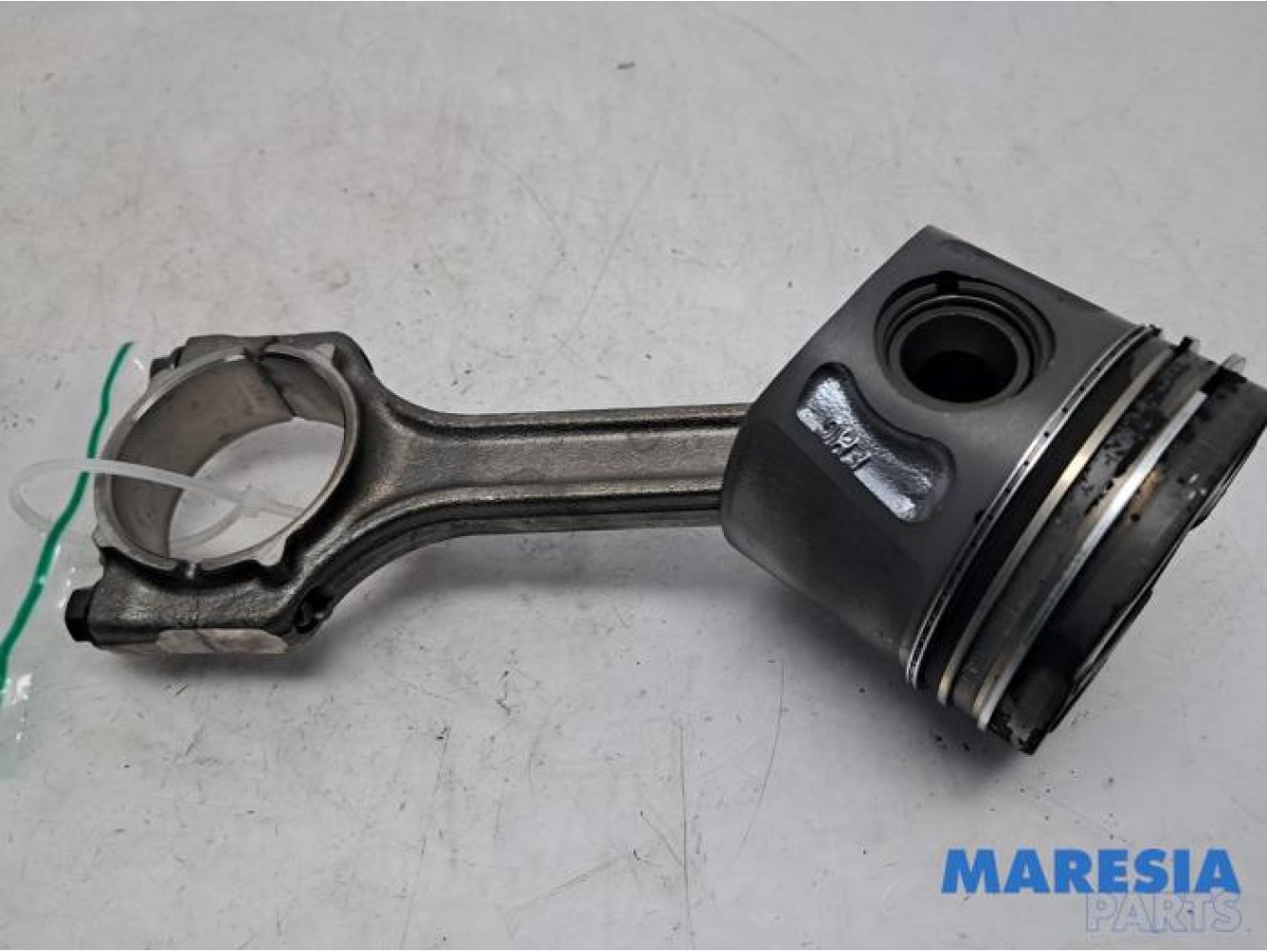 Fiat - Doblo - Connecting rod