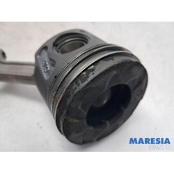Fiat - Doblo - Connecting rod