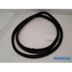 Fiat - Panda - Front door seal 4-door, right