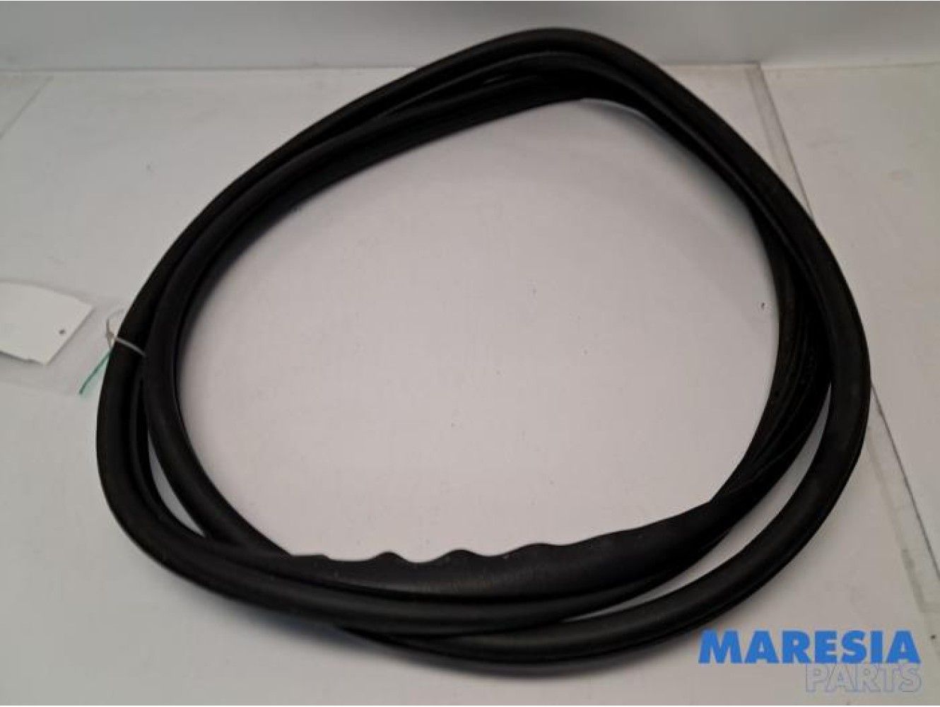 Fiat - Panda - Front door seal 4-door, right