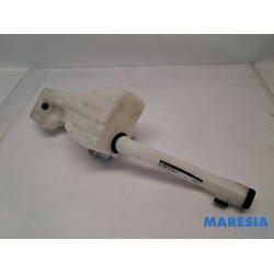 Fiat - Panda - Front windscreen washer reservoir