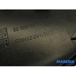 Citroen - C4 Picasso - Plaque de protection feu antibrouillard gauche