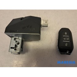 Citroen - C4 Picasso - Engine management computer