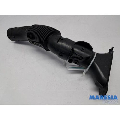 Citroen - C4 Picasso - Air intake hose